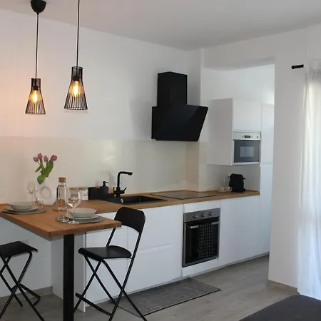 Olbia Apartment شقة *